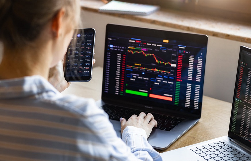 Investors Across the Gulf